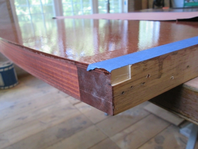 Street Wall Notch for Wear Edge