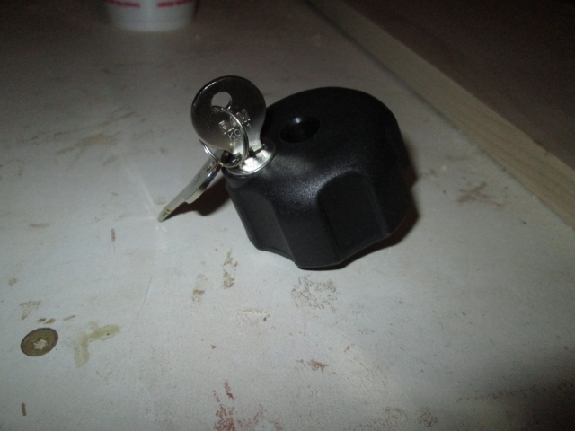 Locking Threaded Knob