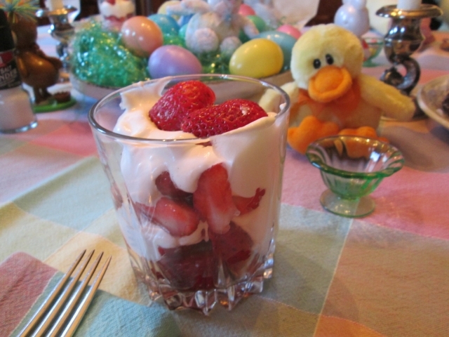 Strawberry Yogurt Parfait