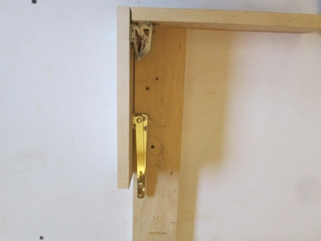 Locker Mockup Closed