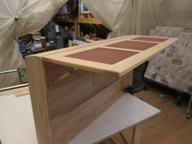 Lid Support Installed 2