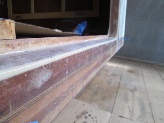 Curb Door Sill FG Trimmed