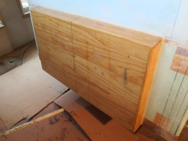 Locker Bumpout Glassed