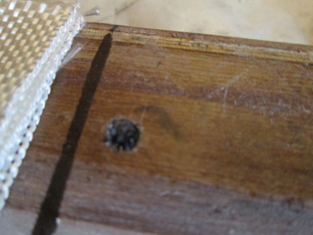Stretch Wrap Packed Screw Hole