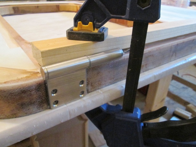 Street Door Hinge Fixture