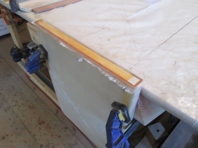 Fridge Lid Back Edge Single Ply