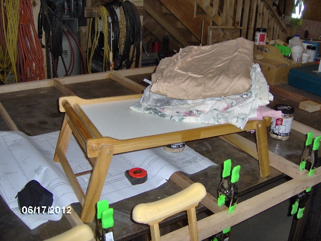 Folding Tray and Bed Sheets