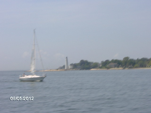 New London Harbor Light