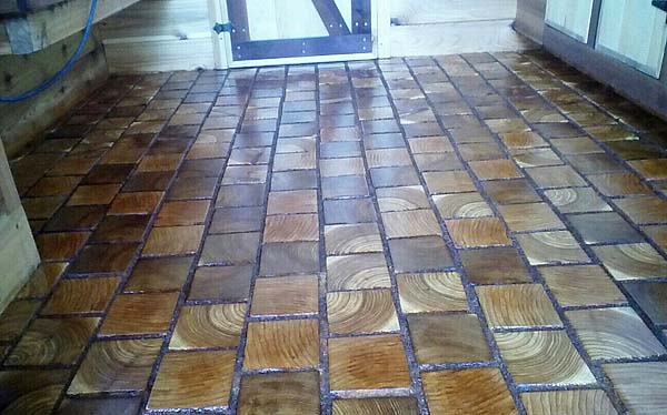 VARDO FLOOR