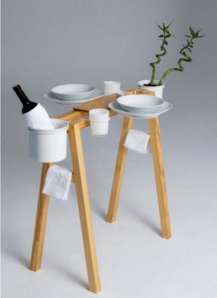 minimalist-dining-table