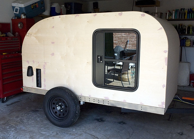 Side with vents