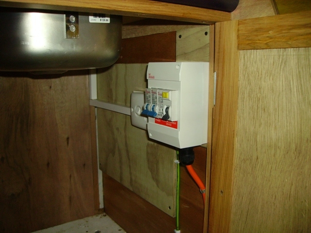 Mains power board