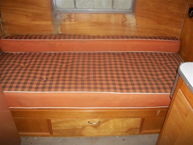 Rear Bed