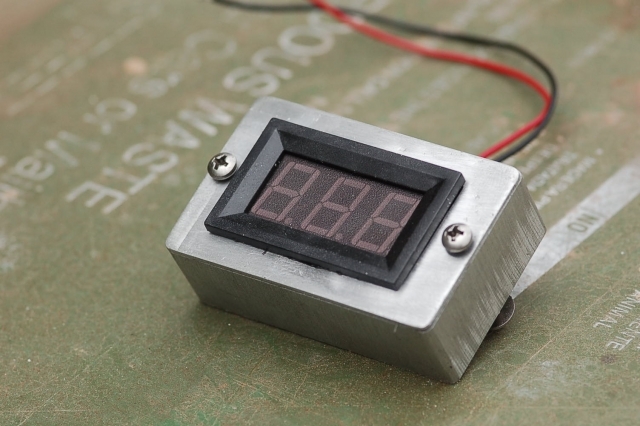 volt meter front