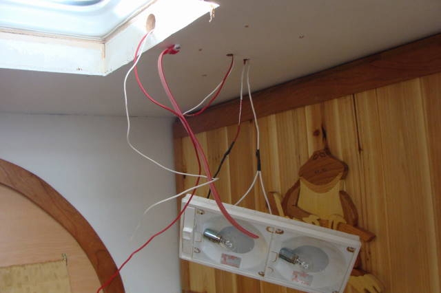 Wiring for fan