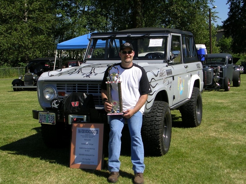 a newer picture of the bronco