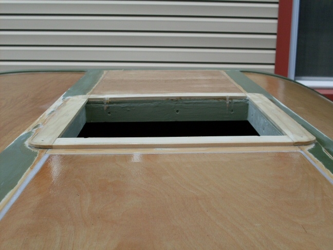 Epoxy and filler for gaps