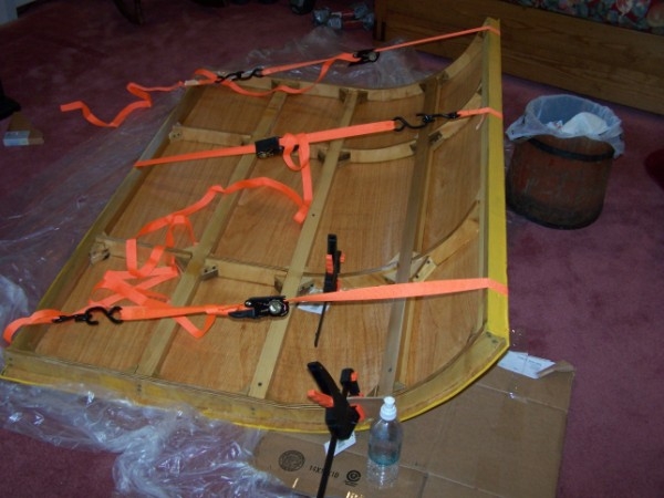 Life support for hatch