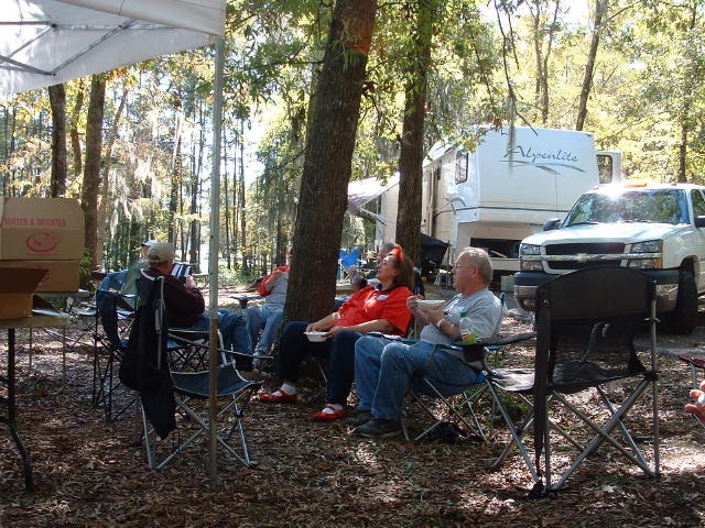 Enjoyin' the chili feed Sat noon