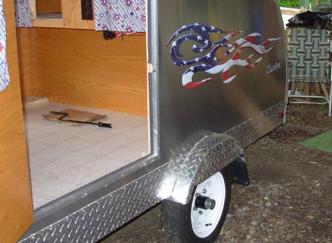 Fender Skirt-2