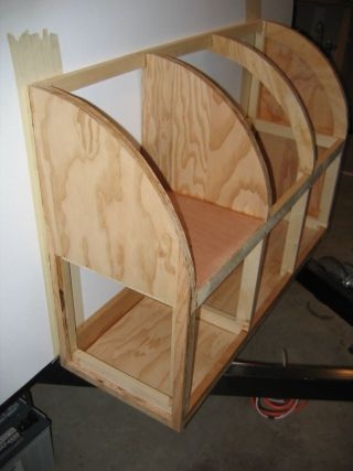 Almost ready to bend the skin on the tongue box. The small compartment on the bottom will be the battery box.