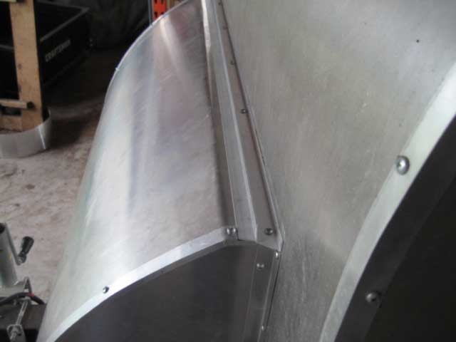 tongue box rain diverter2