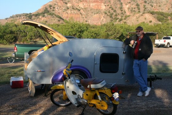 Ron & Yellow Scooter