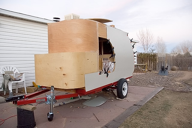 Aluminum siding going up.