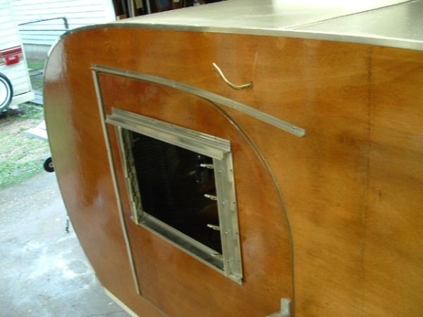 door trim & drip rail