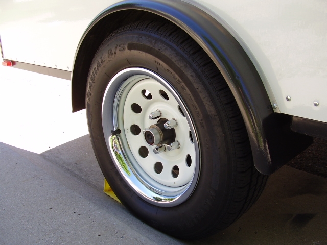 Wheel with Chrome Trim and Lug Nuts 2