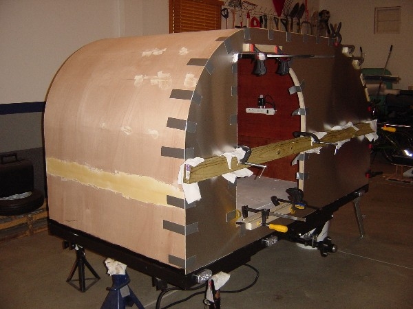 skin glued