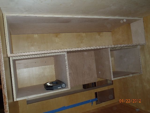 upper cabinet