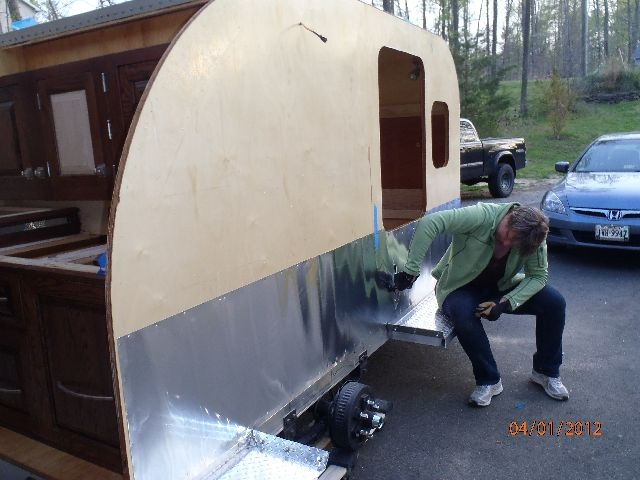 Applying flashing to the sides
