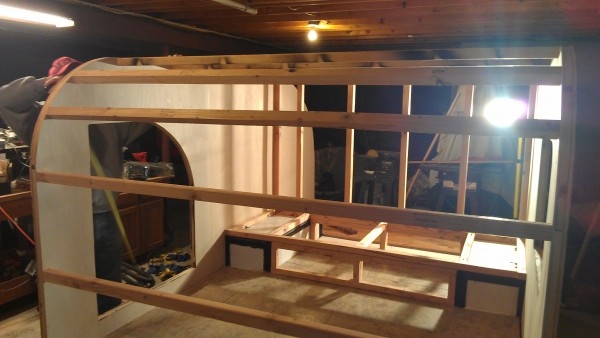 Roof spars