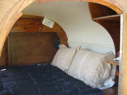 Kampmaster bed