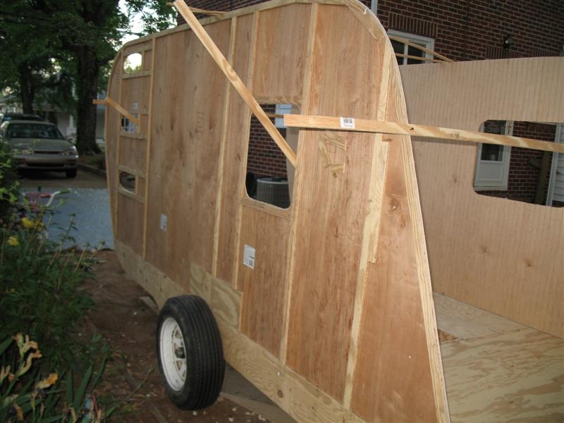 build 2 ... a standie