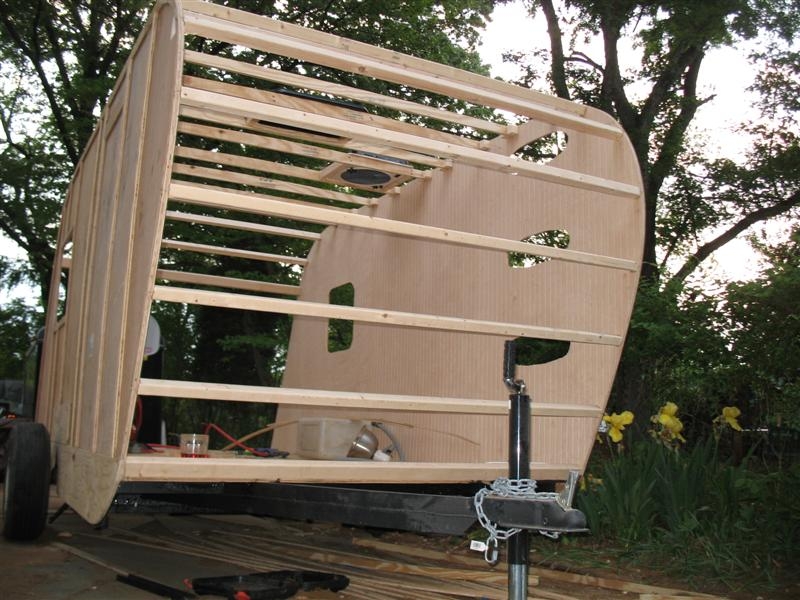 build 2 ... a standie