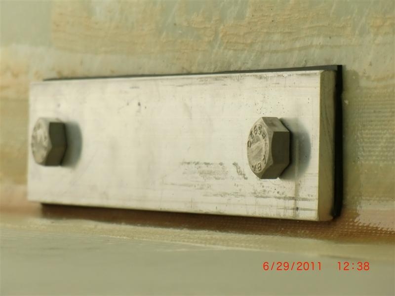 Axle backing plate.