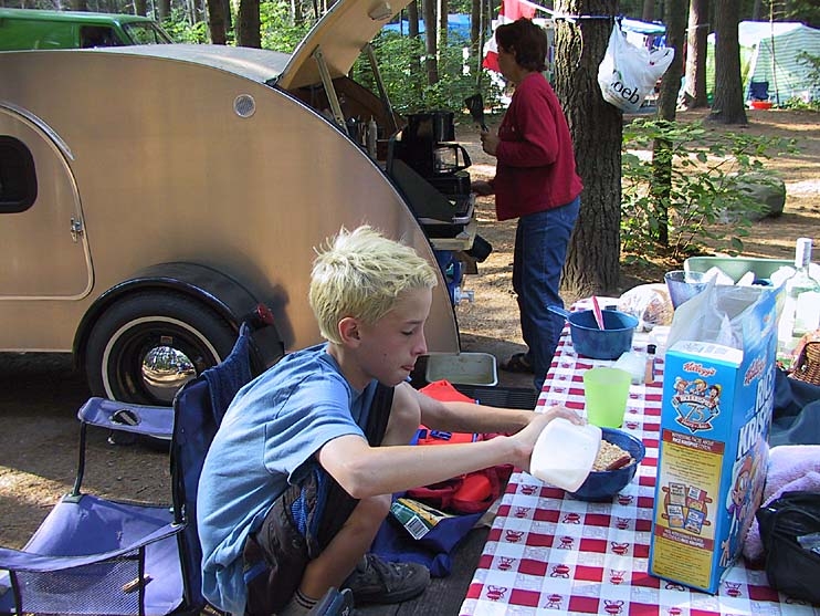 Early Breakfast at Camp