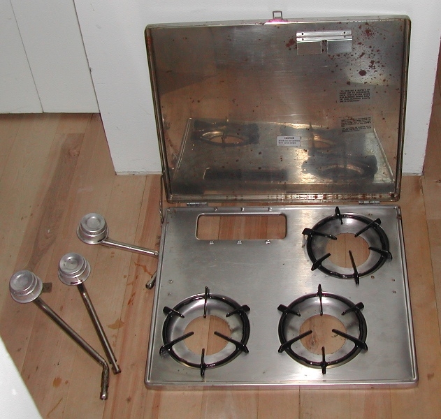 Coleman 3 Burner Cooktop 1