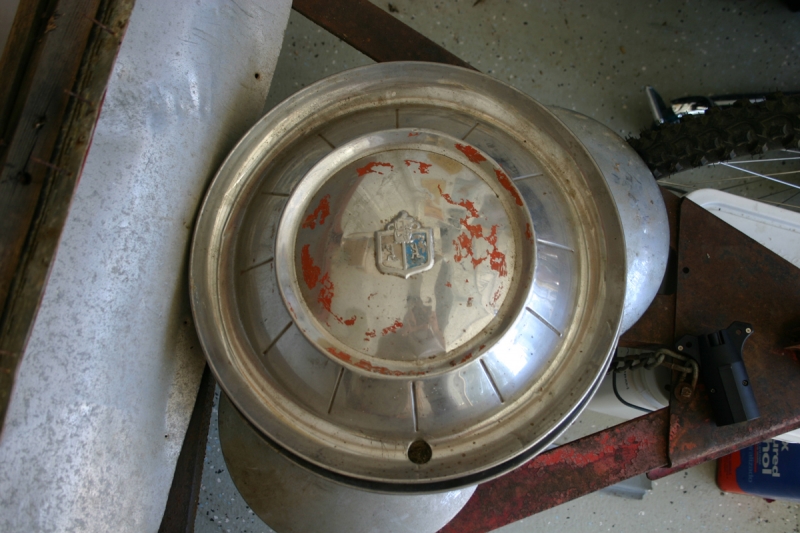 bnry plymouth hubcaps3