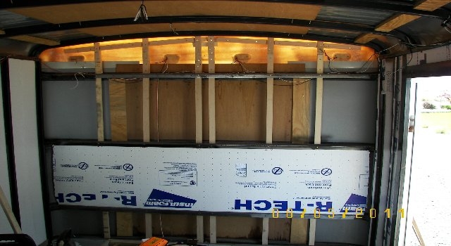 Front support frame for insulation