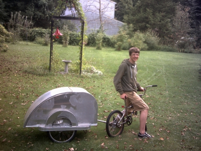 Aluminum bicycle trailer