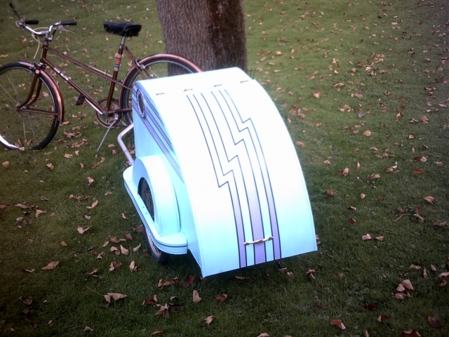 Aluminum bicycle trailer