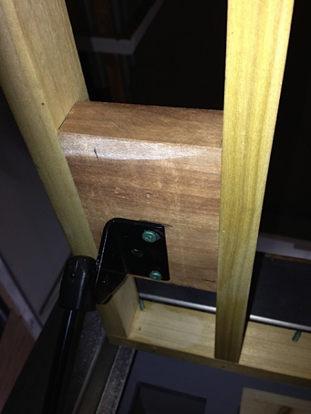 Hatch Hinge mount