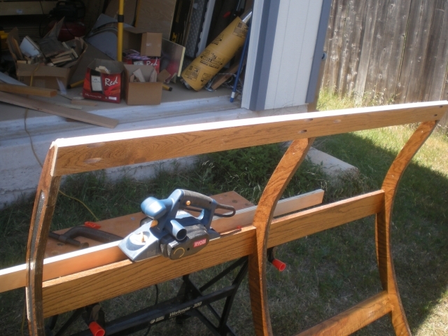 Hatch bottom rail