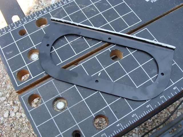 Taillight bracket