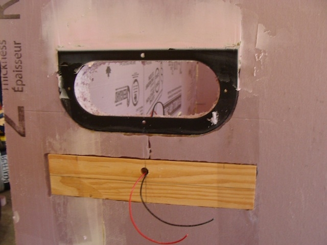licence plate mount
