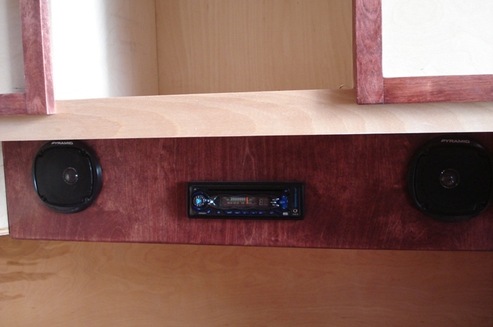 Removeable radio front hides most of the wiring. MP3 device capable