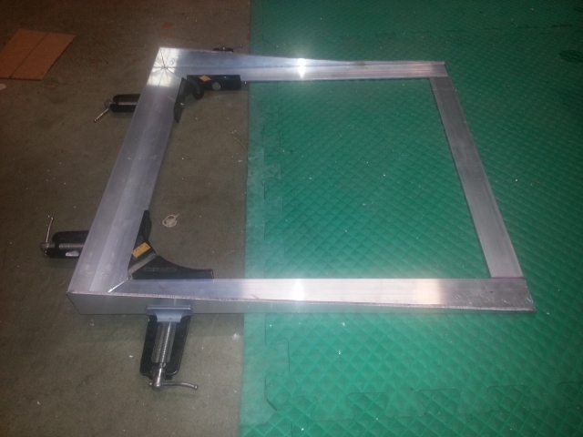 Fan Frame clamped (1280x960)